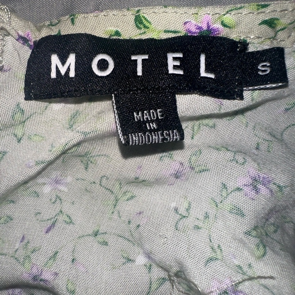 Motel Rocks Green Ribbed Midi Bodycon Dress - Picture 7 of 8
